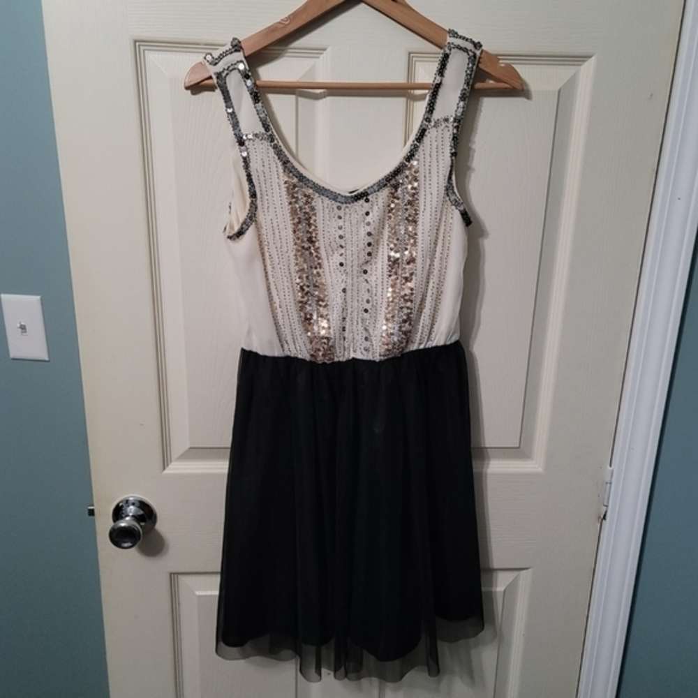 As U Wish Ivory & Black Sequined‎ Dress Women's S Excellent Condition